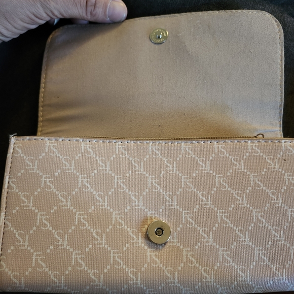 Franco Sarto Wallet - Picture 3 of 10
